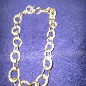 Silver loop necklace